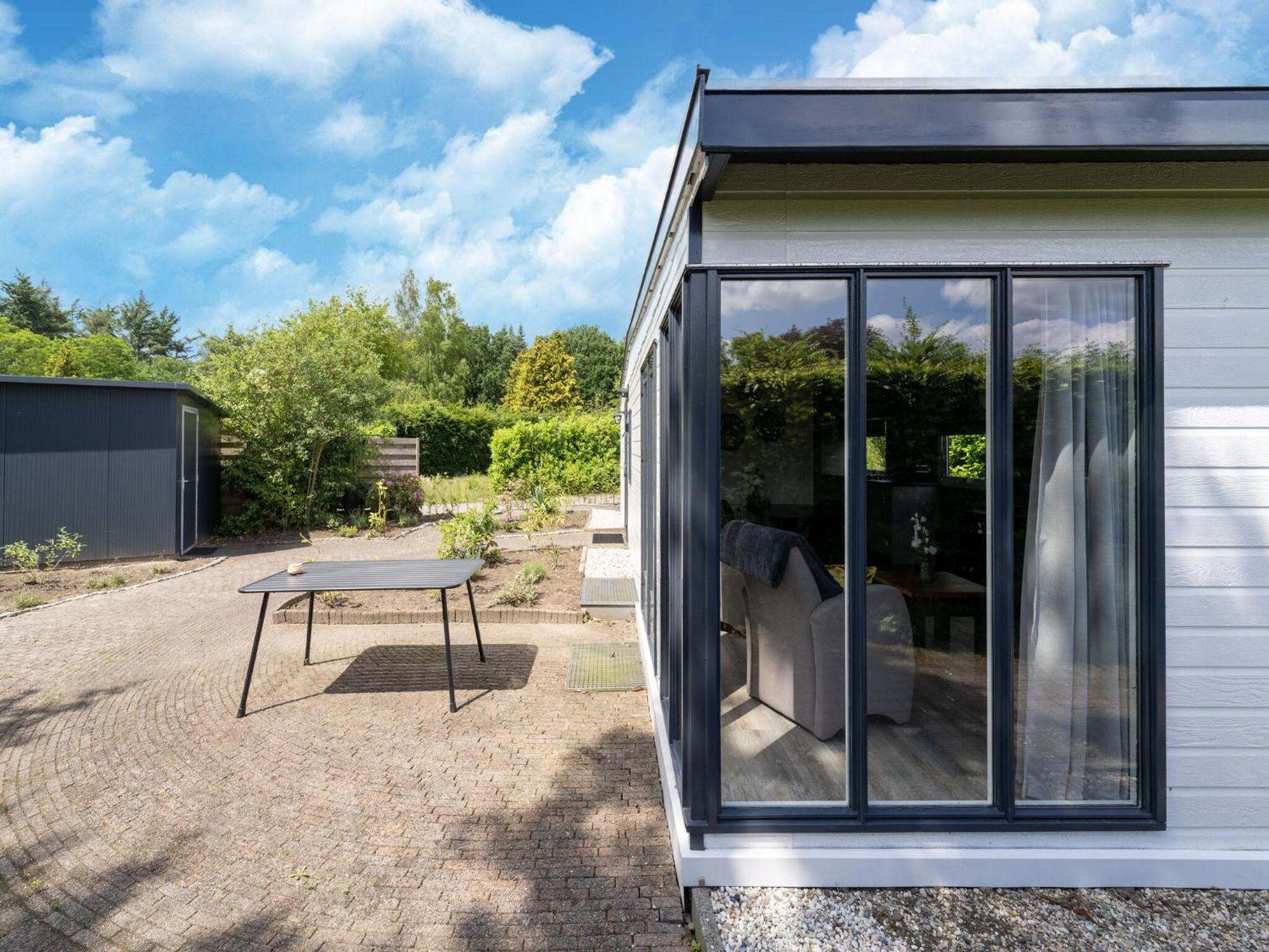 Cozy Chalet In Stegeren With A Terrace Exterior foto